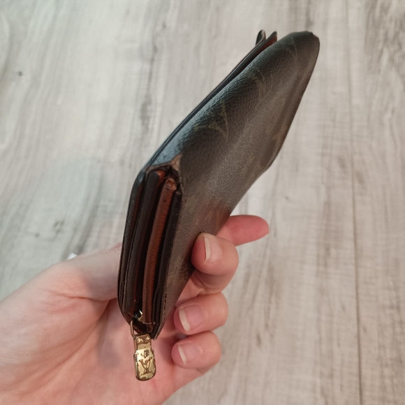 Louis Vuitton Monogram Porte Monnaie Billets Tresor Wallet - Picture 7 of 16